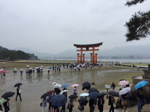 厳島神社